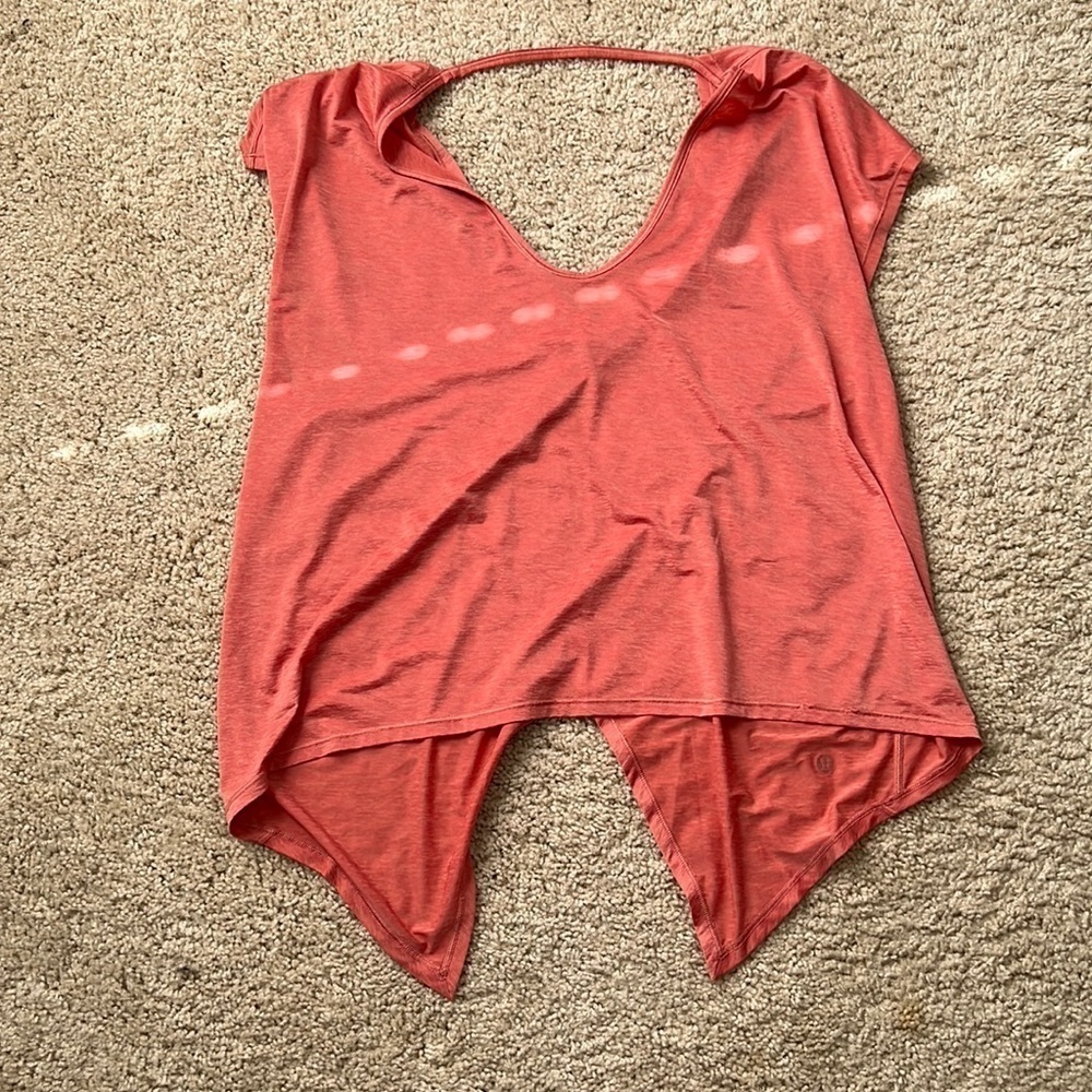 Lululemon tie back crop t shirt melon size 6
